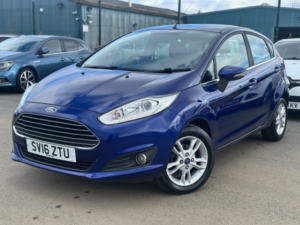 2016 Ford Fiesta 1.0 T Ecoboost Zetec in Blue — image 3