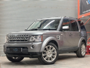 2011 Land Rover Discovery 4 3.0 Sd V6 Hse Auto 4WD Euro 5 5dr in Grey — image 2