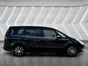 2007 Ford Galaxy 2.0 Tdci Ghia 5dr in Black — image 5
