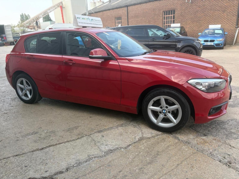 2017 BMW 1 Series 1.5 118i Se Auto Euro 6 (s/s) 5dr in Red — image 1