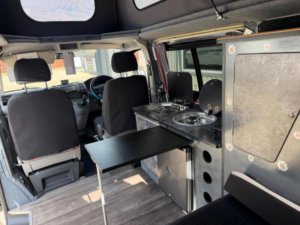 2009 Volkswagen T5 Campervan 4 Berth Camper Van VW T5 in White — image 6