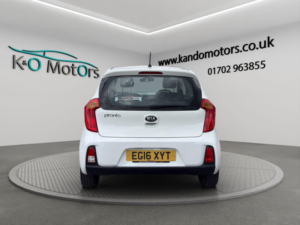 2016 Kia Picanto 1.0 1 Euro 6 3dr in White — image 5