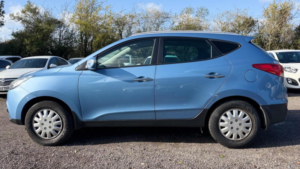 2013 Hyundai Ix35 2.0 Crdi Premium 4WD Euro 5 5dr in Blue — image 5