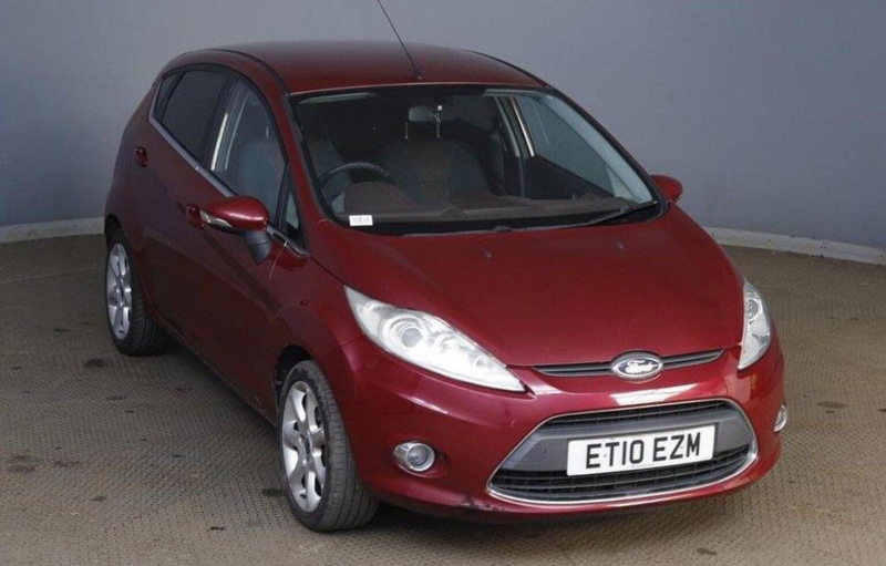 2010 Ford Fiesta 1.4 Zetec 5dr in Red — image 1