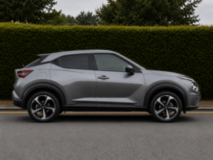 2024 Nissan Juke SUV (2024 - ) in Grey — image 2