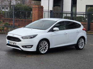 2017 Ford Focus 1.5 Tdci Titanium X Euro 6 (s/s) 5dr in White — image 3