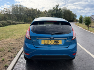 2013 Ford Fiesta 1.0 T Ecoboost Titanium in Blue — image 4