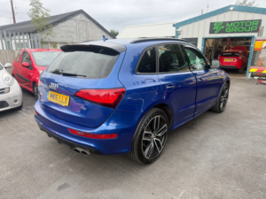 2016 Audi Sq5 3.0 Bitdi V6 Plus SUV 5dr Diesel Tiptronic Quattro Euro 6 (s/s) (340 Ps) in Blue — image 5