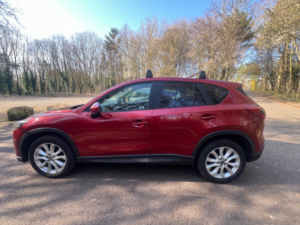 2014 Mazda Cx-5 2.2 Skyactiv-D Sport Nav in Red — image 5