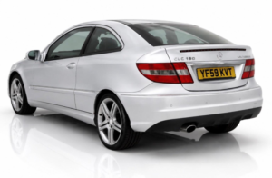 2009 Mercedes-Benz Clc Class 1.8 Clc180k Sport Coupe Auto Euro 4 3dr in Silver — image 5