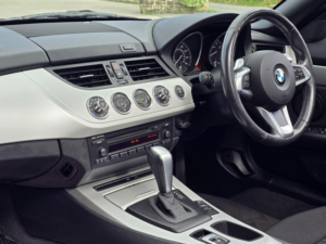 2010 BMW Z4 I Convertible 2.5 Automatic Petrol in Blue — image 2