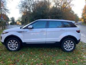 2017 Land Rover Range Rover Evoque 2.0 Td4 Se in White — image 5