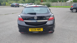 2009 Vauxhall Astra 1.4 I 16v Sxi in Black — image 5