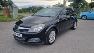 2009 Vauxhall Astra 1.4 I 16v Sxi in Black — image 6