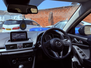 2016 Mazda Mazda3 2.0 Skyactiv-G Sport Nav in Blue — image 2