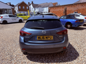 2016 Mazda Mazda3 2.0 Skyactiv-G Sport Nav in Blue — image 5