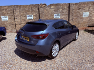2016 Mazda Mazda3 2.0 Skyactiv-G Sport Nav in Blue — image 6