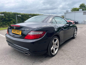 2013 Mercedes-Benz Slk 2.1 Slk250 Cdi Amg Sport in Black — image 6