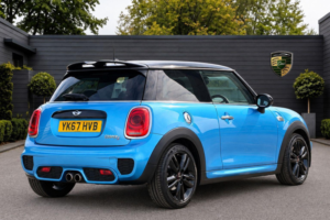 2017 MINI Hatch 2.0 Cooper S Auto Euro 6 (s/s) 3dr in Blue — image 5