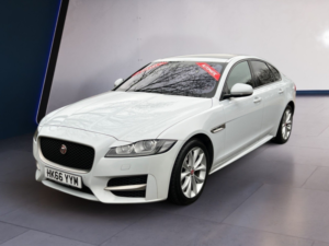 2017 Jaguar Xf 2.0 D R-Sport in White — image 2
