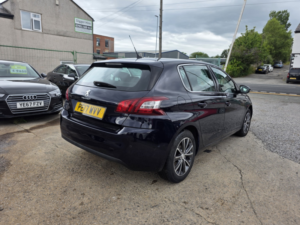 2017 Peugeot 308 1.6 Bluehdi Allure in Blue — image 6