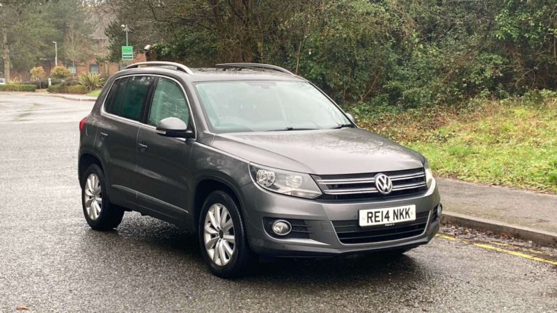 2014 Volkswagen Tiguan 2.0 Tdi Bluemotion Tech Match in Grey — image 1
