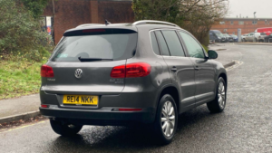 2014 Volkswagen Tiguan 2.0 Tdi Bluemotion Tech Match in Grey — image 5