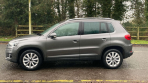 2014 Volkswagen Tiguan 2.0 Tdi Bluemotion Tech Match in Grey — image 6