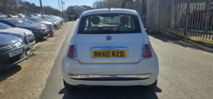 2010 Fiat 500 1.2 Lounge in White — image 4