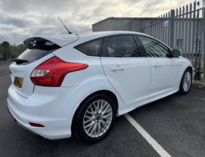 2014 Ford Focus Zetec S 1.0 T in White — image 5