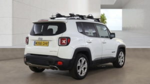 2016 Jeep Renegade 1.6 Renegade My17 Limited 1.6 Multijet Ii 120hp Diesel White 5dr 1 Keeper+lowtax+leather in White — image 4