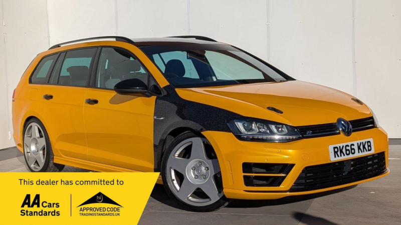 2016 Volkswagen Golf 2.0 Tsi Bluemotion Tech R DSG 4motion Euro 6 (s/s) 5dr in White — image 1