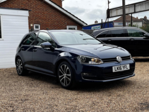 2016 Volkswagen Golf 1.4 Tsi Bluemotion Tech Act Gt DSG Euro 6 (s/s) 5dr in Blue — image 6