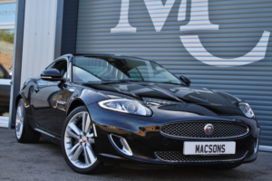 2014 Jaguar Xk 5.0 V8 Signature in Black — image 4