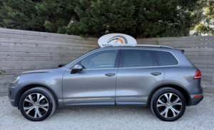2016 Volkswagen Touareg 3.0 Tdi V6 Bluemotion Tech R-Line in Grey — image 2