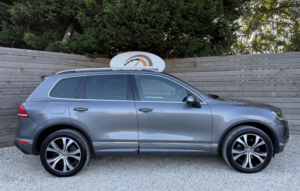 2016 Volkswagen Touareg 3.0 Tdi V6 Bluemotion Tech R-Line in Grey — image 3