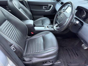 2018 Land Rover Discovery Sport 2.0 Td4 Hse Dynamic Lux Auto 4WD Euro 6 (s/s) 5dr in Silver — image 2