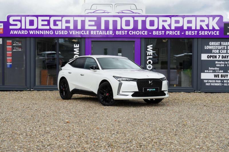 2022 Ds Automobiles Ds 4 1.6 Puretech Performance Line + Eat8 Euro 6 (s/s) 5dr in White — image 1