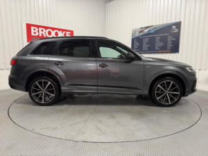 2021 Audi Q7 3.0 Tdi V6 45 Black Edition Tiptronic Quattro Euro 6 (s/s) 5dr in Grey — image 4
