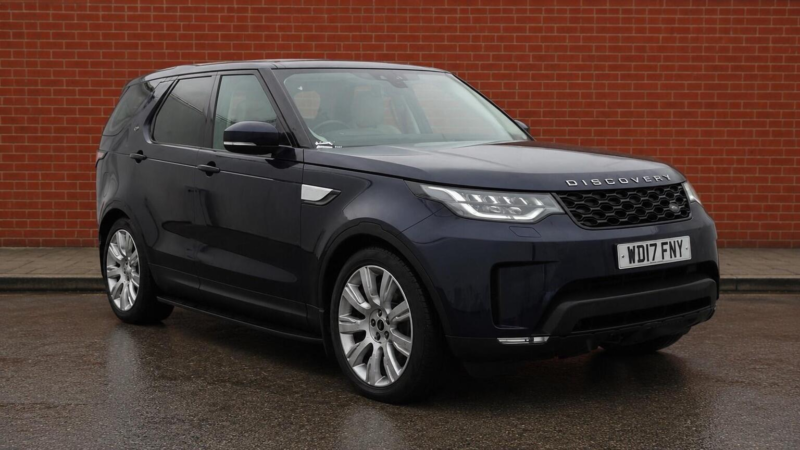 2017 Land Rover Discovery 2.0 Sd4 Hse Auto 4WD Euro 6 (s/s) 5dr in Blue — image 1