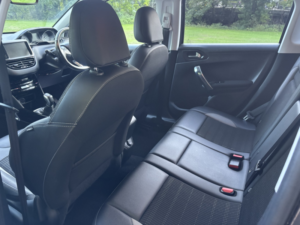 2017 Peugeot 2008 1.6 Bluehdi Allure in Grey — image 5