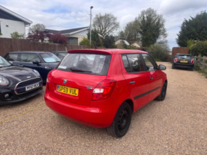 2009 Skoda Fabia 1.2 Htp 6v 1 5dr in Red — image 5