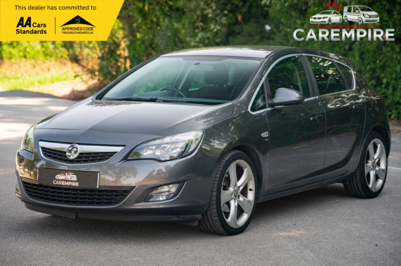 2011 Vauxhall Astra 1.7 Cdti Ecoflex 99g Sri in Grey — image 1