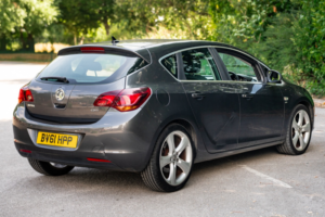 2011 Vauxhall Astra 1.7 Cdti Ecoflex 99g Sri in Grey — image 4