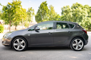 2011 Vauxhall Astra 1.7 Cdti Ecoflex 99g Sri in Grey — image 6