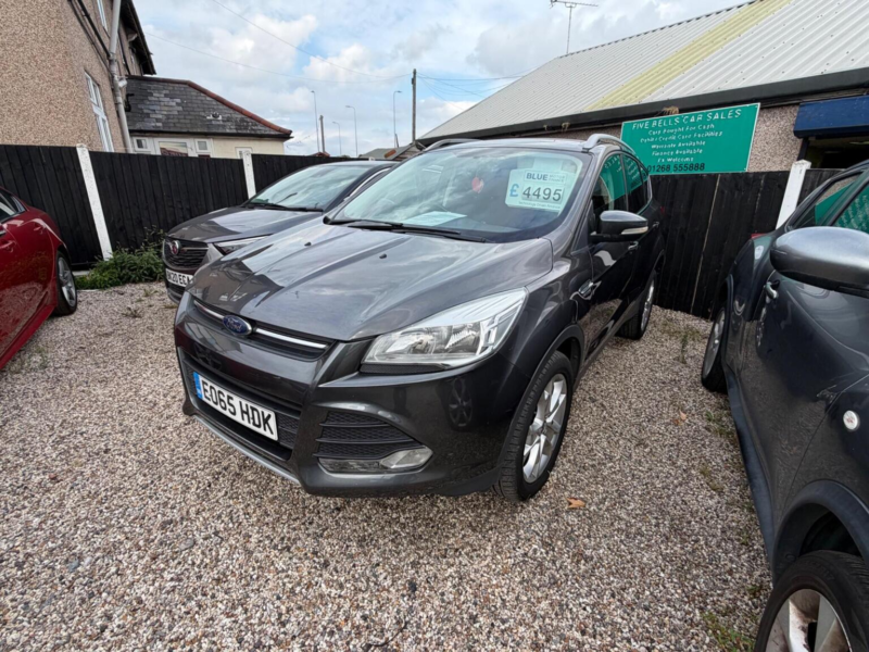 2015 Ford Kuga 2.0 Tdci Zetec 2WD Euro 6 (s/s) 5dr in Grey — image 1