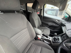 2015 Ford Kuga 2.0 Tdci Zetec 2WD Euro 6 (s/s) 5dr in Grey — image 3