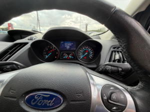 2015 Ford Kuga 2.0 Tdci Zetec 2WD Euro 6 (s/s) 5dr in Grey — image 6