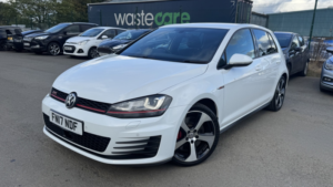2017 Volkswagen Golf 2.0 Tsi Bluemotion Tech Gti Performance in White — image 3