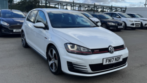 2017 Volkswagen Golf 2.0 Tsi Bluemotion Tech Gti Performance in White — image 6